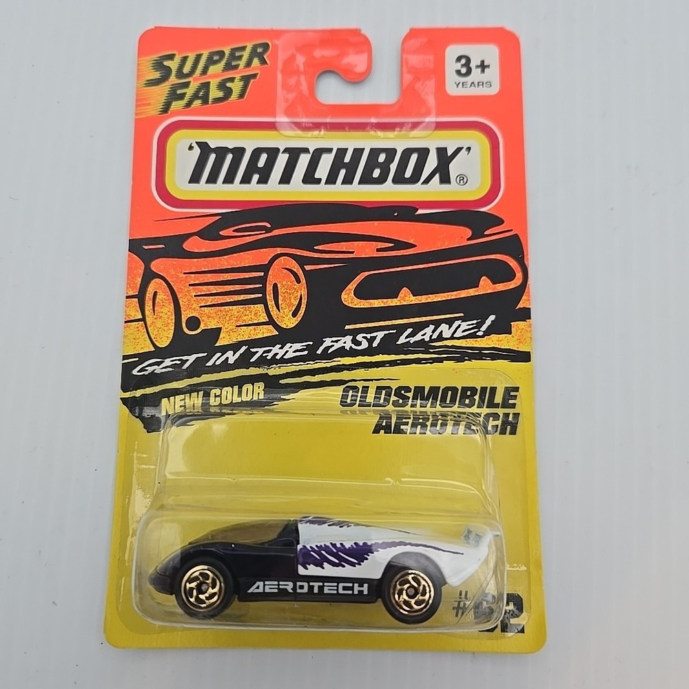 1994 Matchbox‎ #62 Oldsmobile Aerotech in Original box